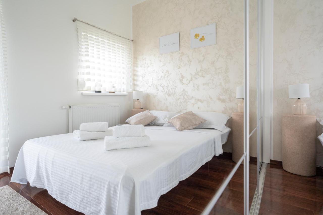Apartment Absolute Gray Zadar Exterior photo
