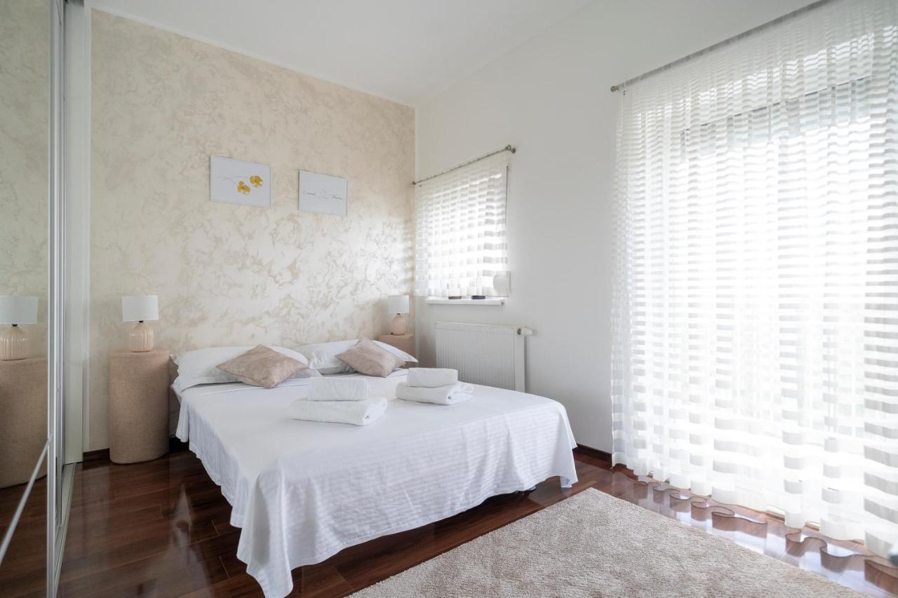 Apartment Absolute Gray Zadar Exterior photo